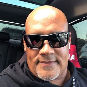 Meet your Posher, Cliff